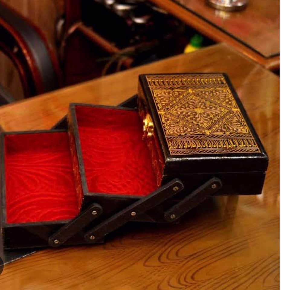 Handmade Jewellery Box with Naqshi Art
