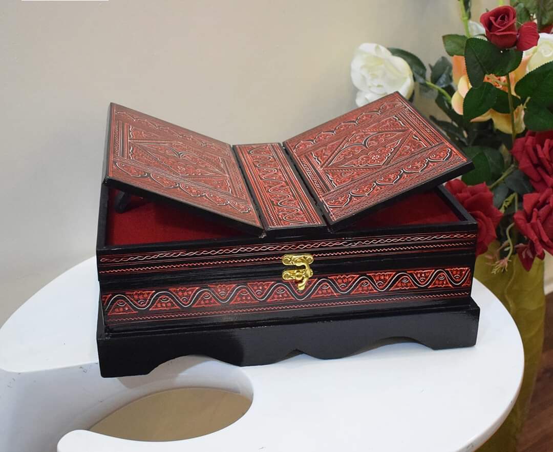 Handmade Naqshi Art Quran Pak Box