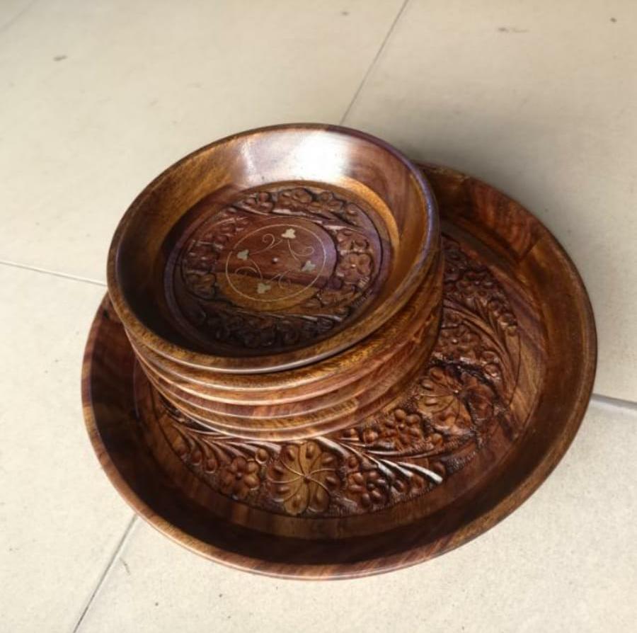Wooden Handmade Carving Plates Set